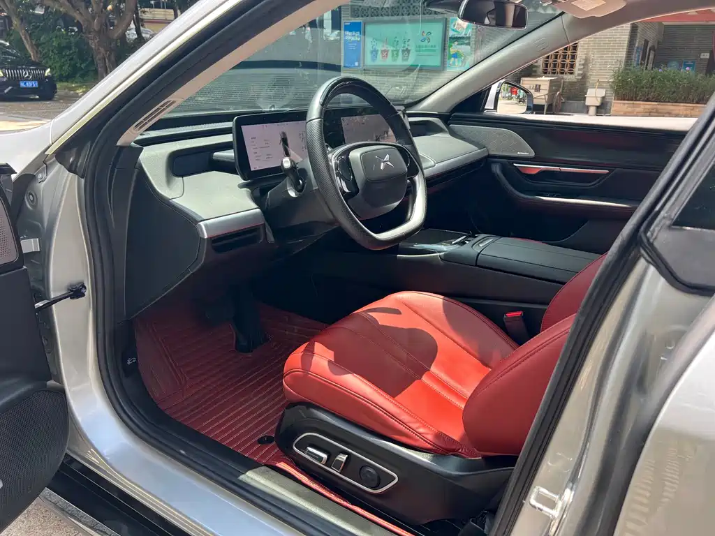 XPeng P7 — миниатюра 9