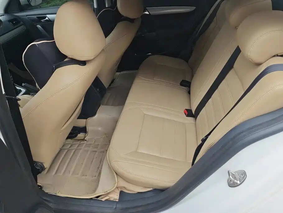 Volkswagen Lavida — миниатюра 11