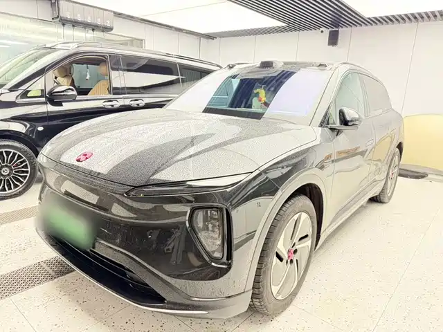 NIO ES6