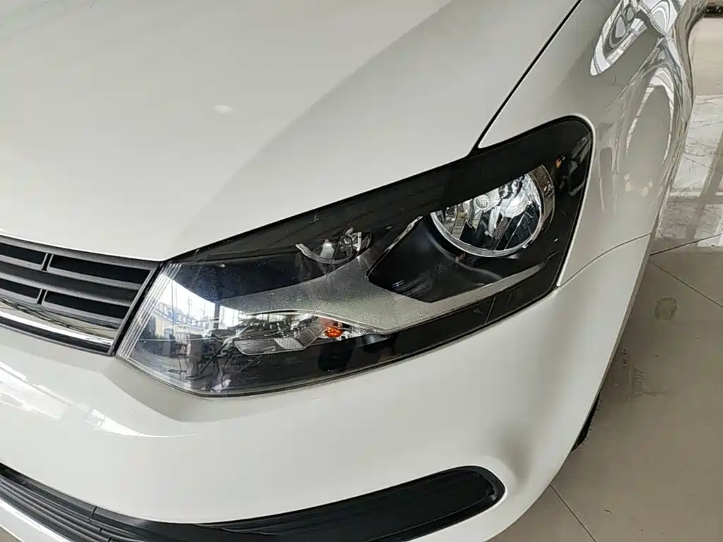 Volkswagen Polo — миниатюра 24