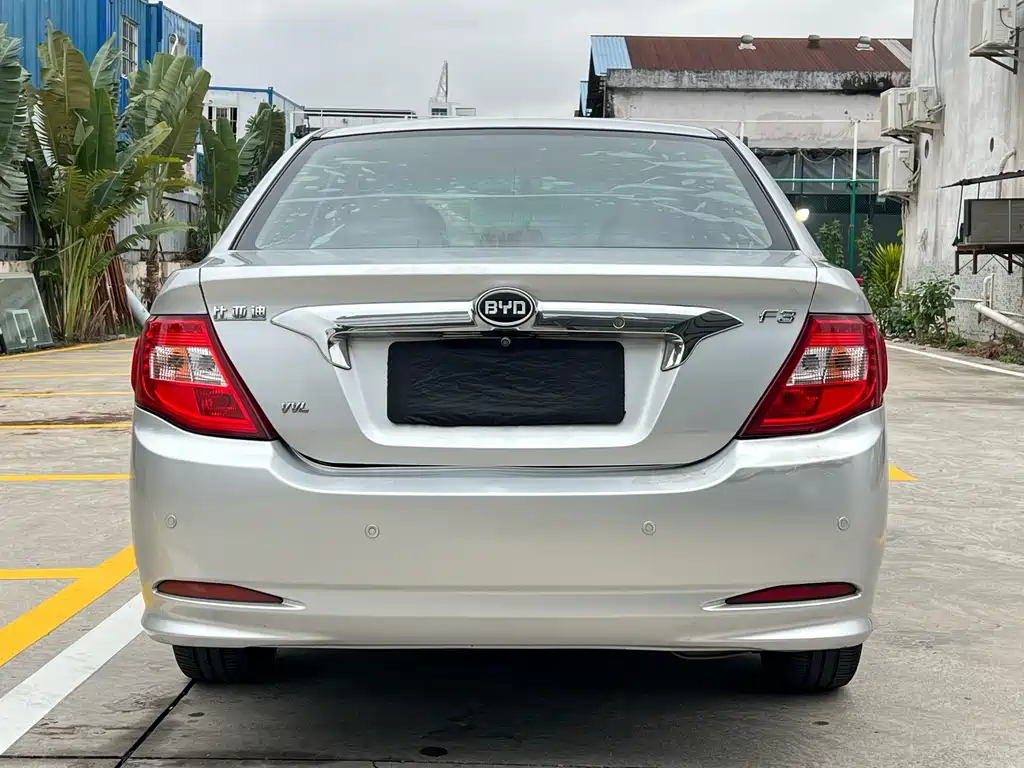 BYD F3