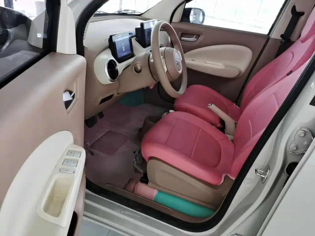 Wuling MINIEV — миниатюра 15