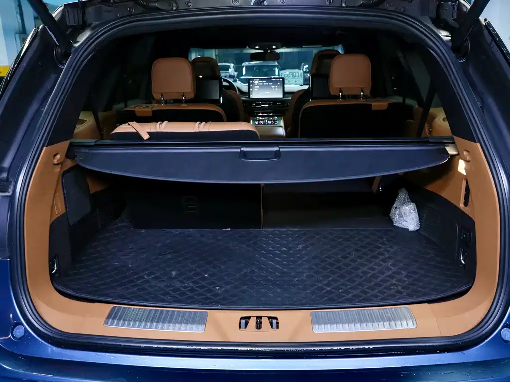 Lincoln Aviator 2020 3.0T V6