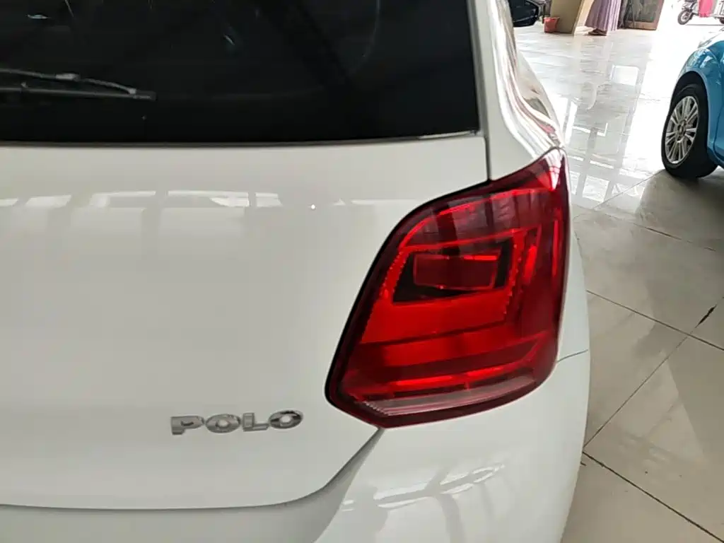 Volkswagen Polo — миниатюра 8