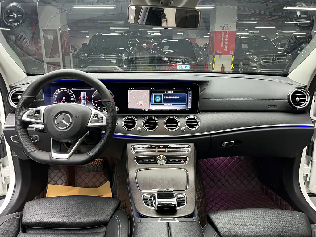 Mercedes-Benz E-Class — миниатюра 23