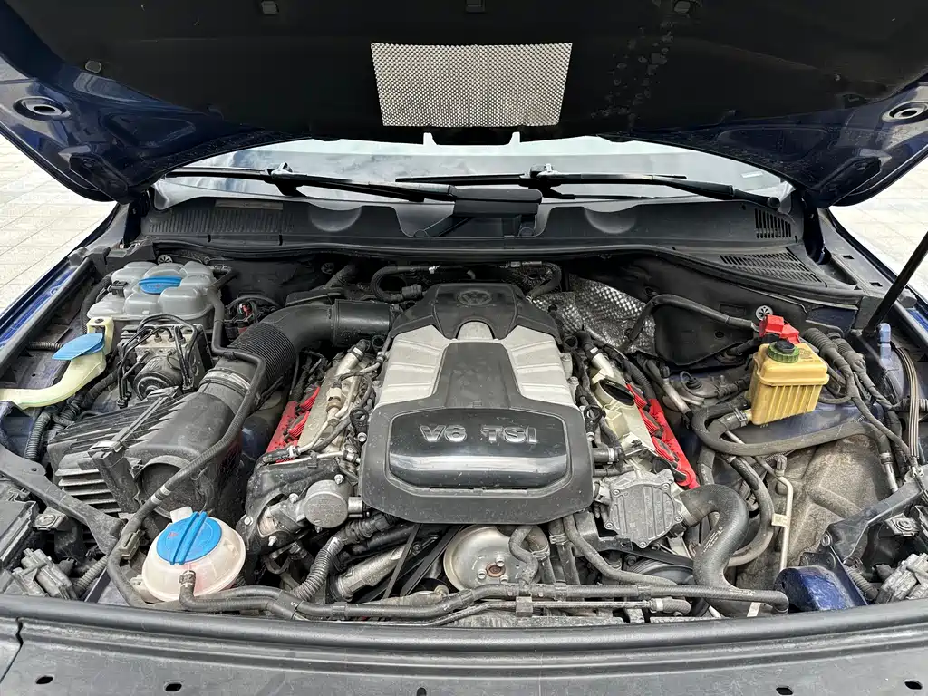 Volkswagen Touareg — миниатюра 29