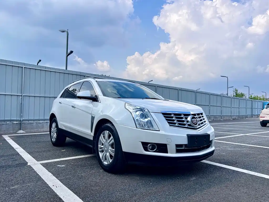 Cadillac SRX — миниатюра 3