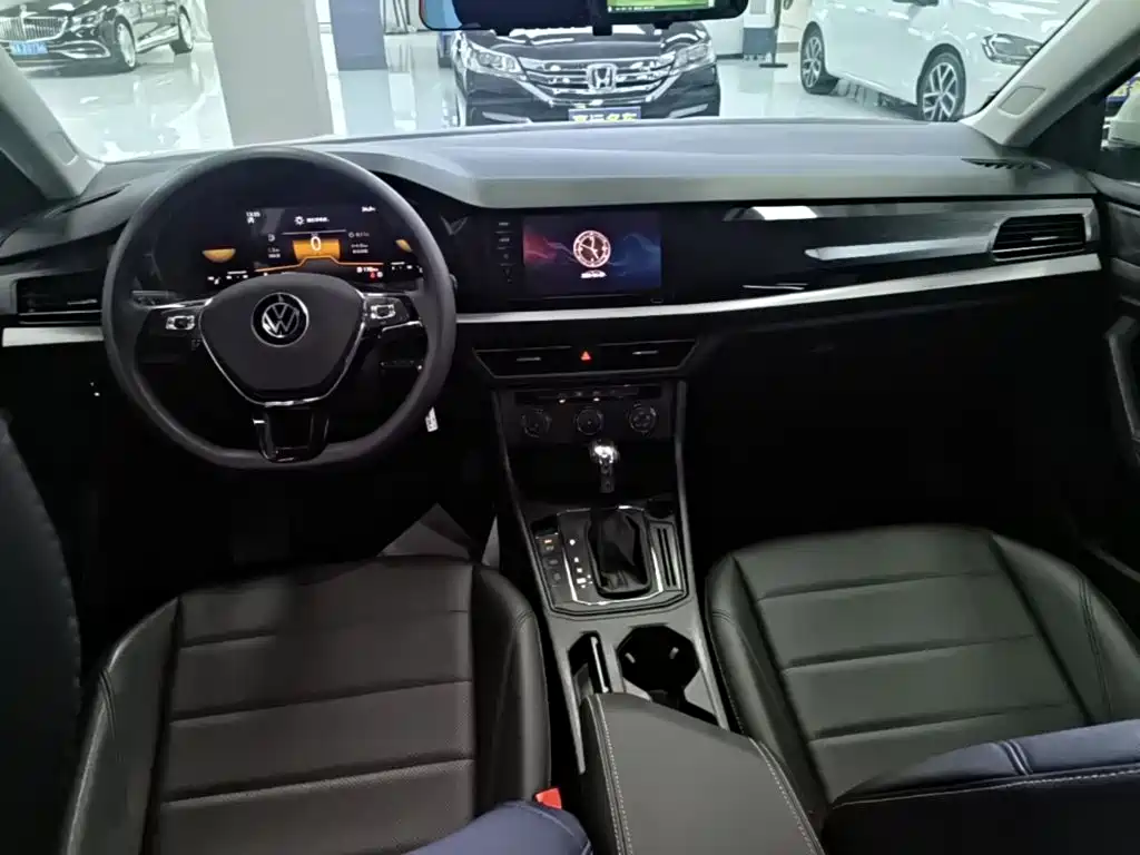 Volkswagen Lavida — миниатюра 10