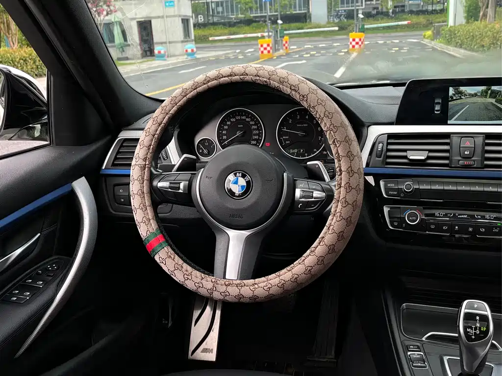 BMW 3 Series — миниатюра 16