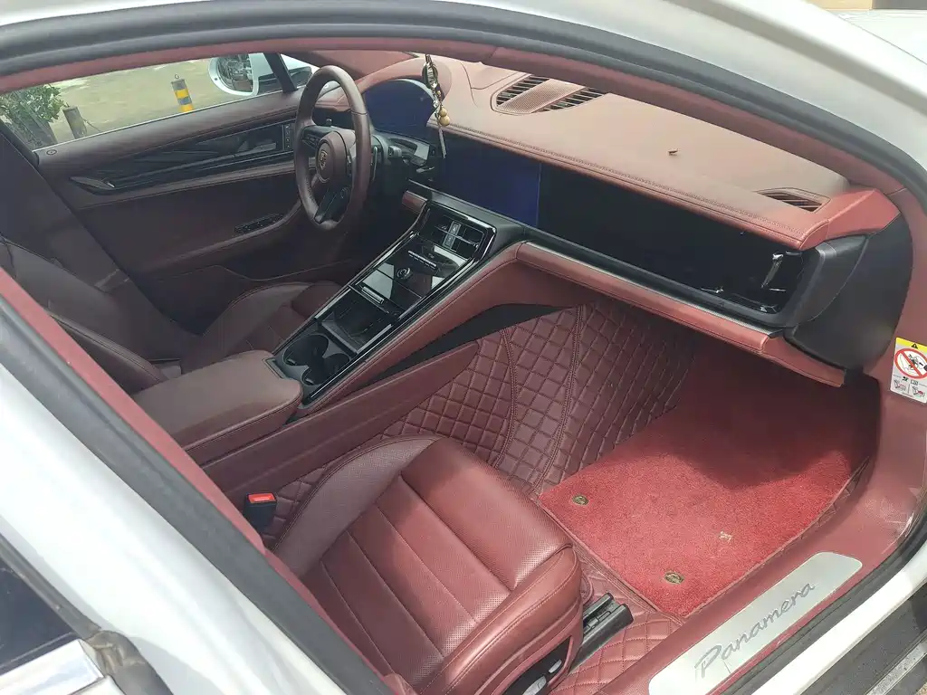 Porsche Panamera — миниатюра 3