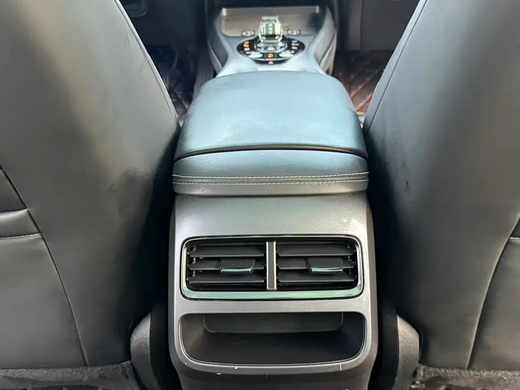 BYD Seal — миниатюра 23