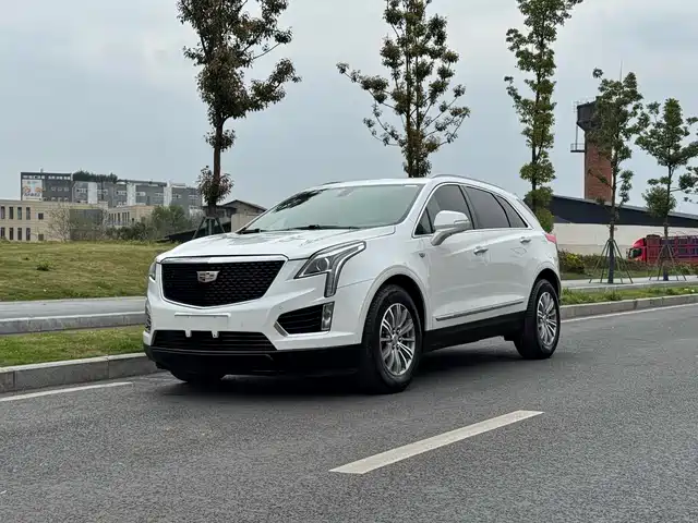 CADILLAC XT5