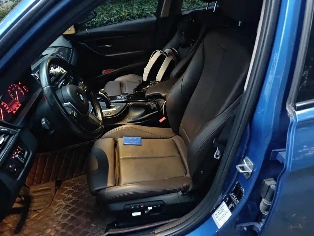 BMW 3 Series — миниатюра 16