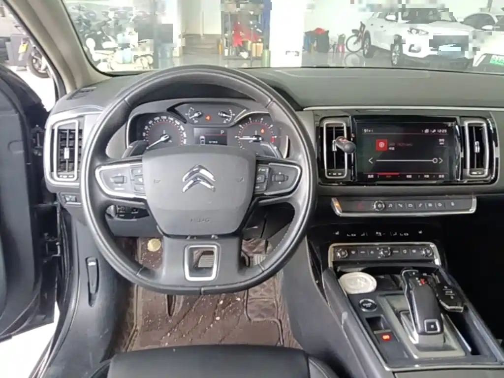 Citroen C6 — миниатюра 11