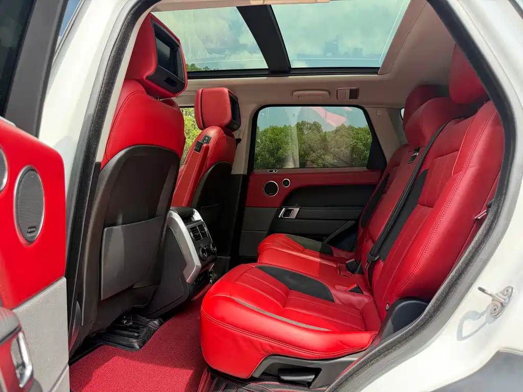 Land Rover Sport — миниатюра 5