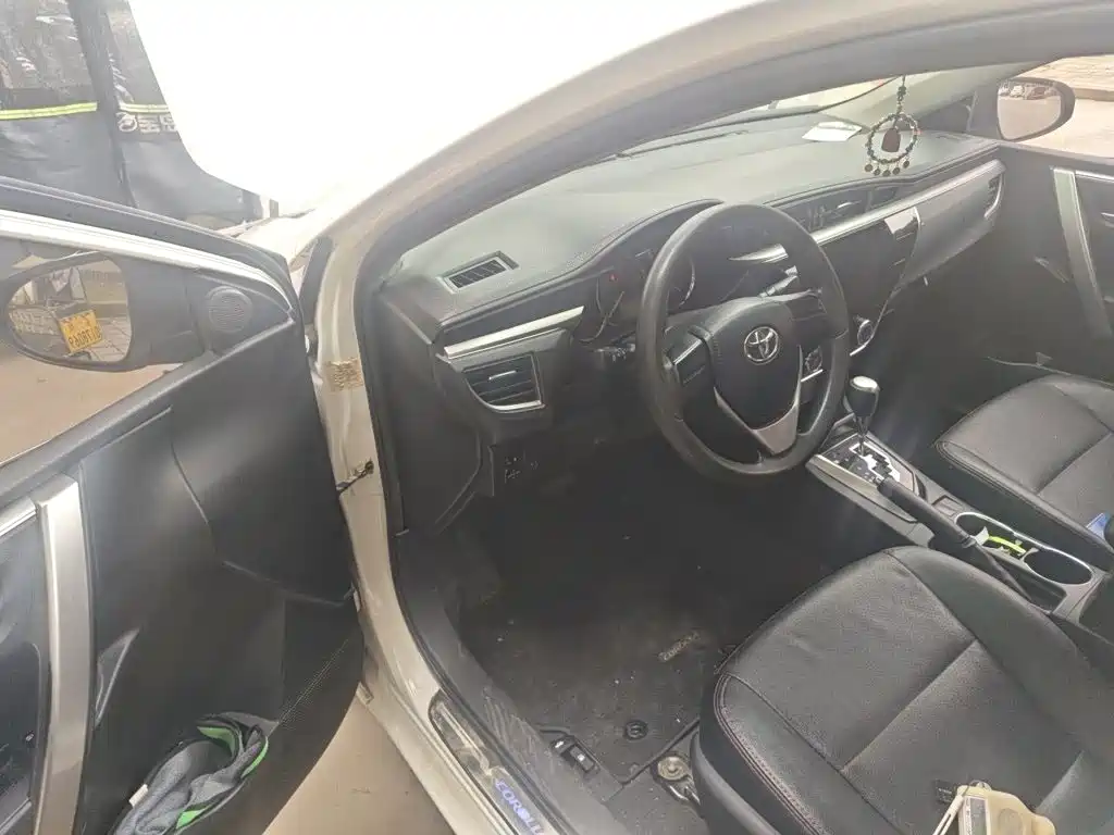 Toyota Corolla — миниатюра 12