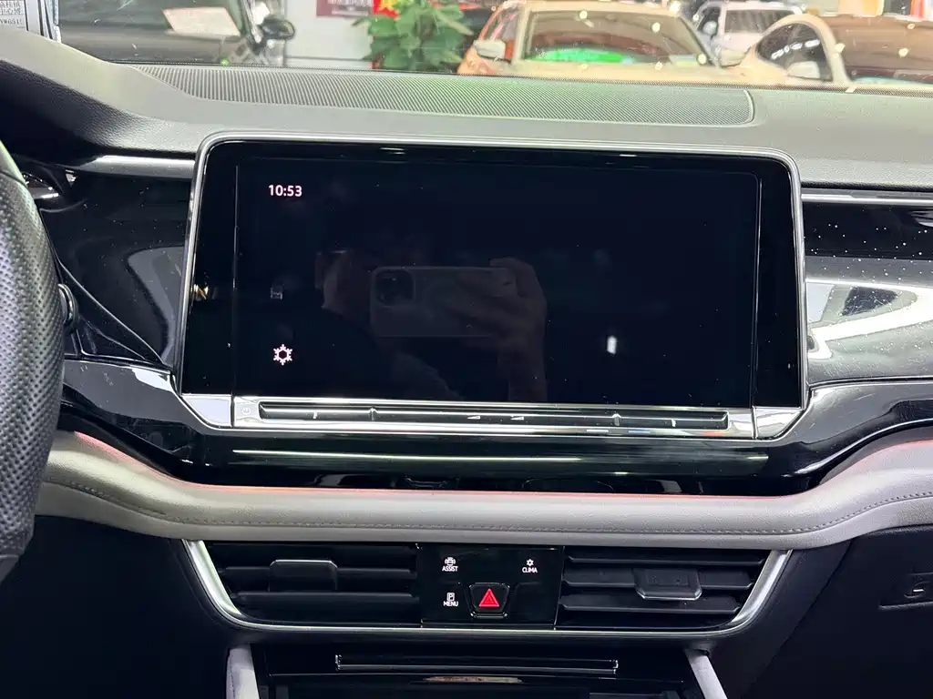 Volkswagen Teramont — миниатюра 10