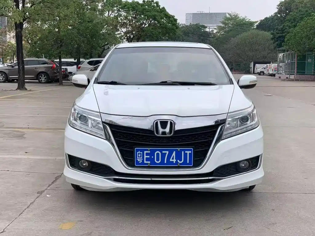 Honda Crider 2017
