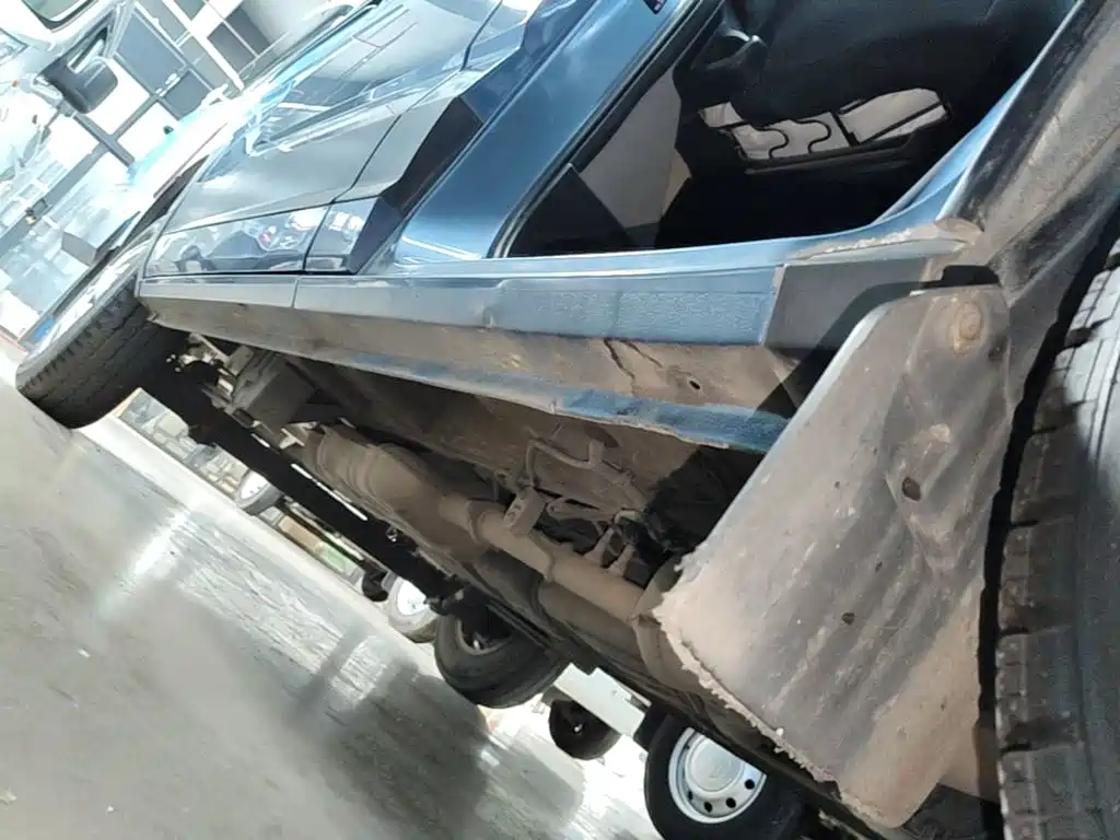 Maxus V90 — миниатюра 21