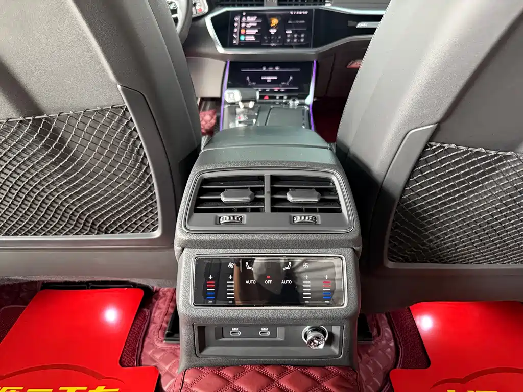 Audi A6L — миниатюра 12
