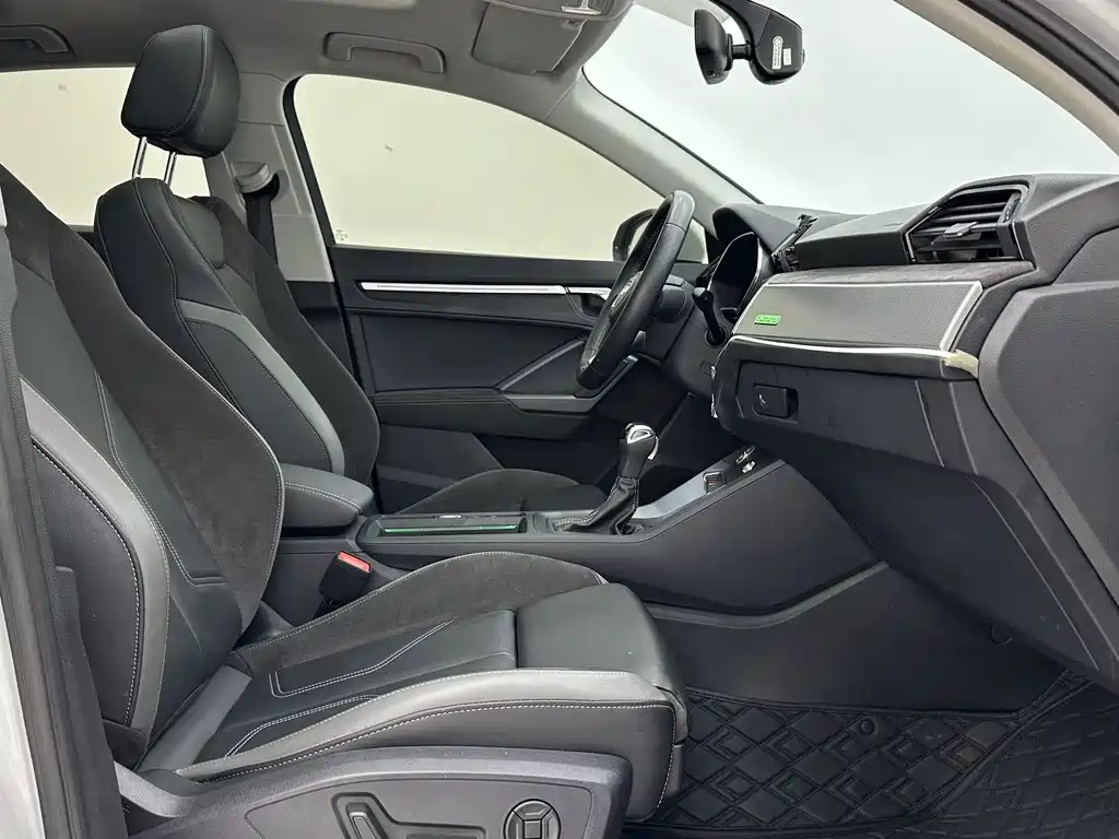 Audi Q3 Sportback — миниатюра 7