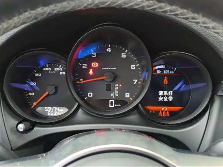 Porsche Macan — миниатюра 4