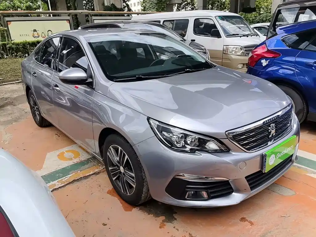 Peugeot 308 — миниатюра 4