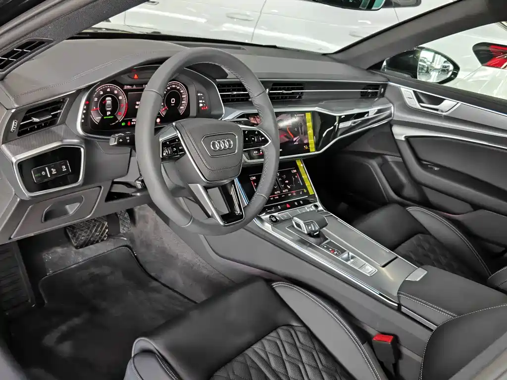 Audi A6L 2025 45 TFSI