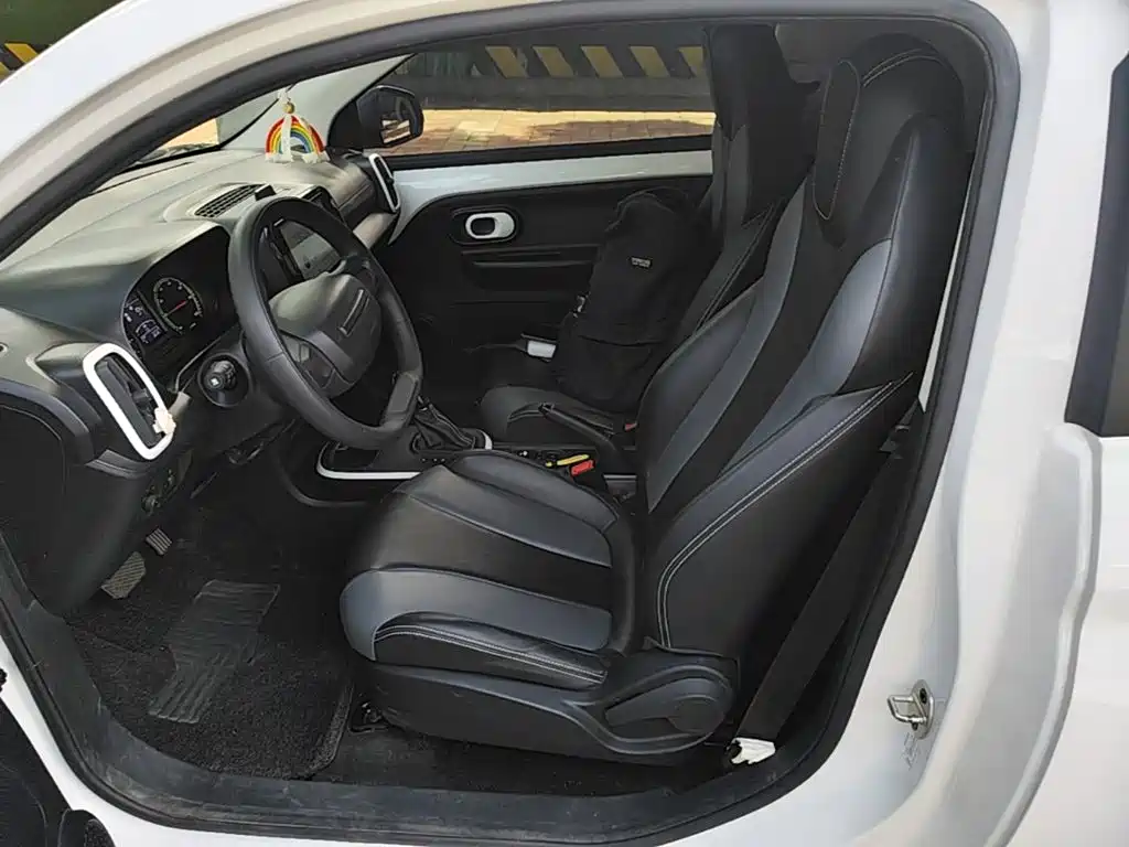 Roewe Clever — миниатюра 15