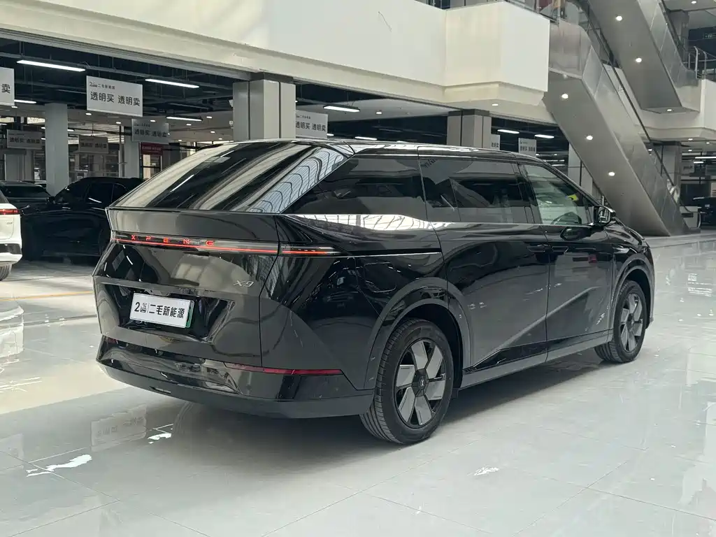 XIAOPENG X9