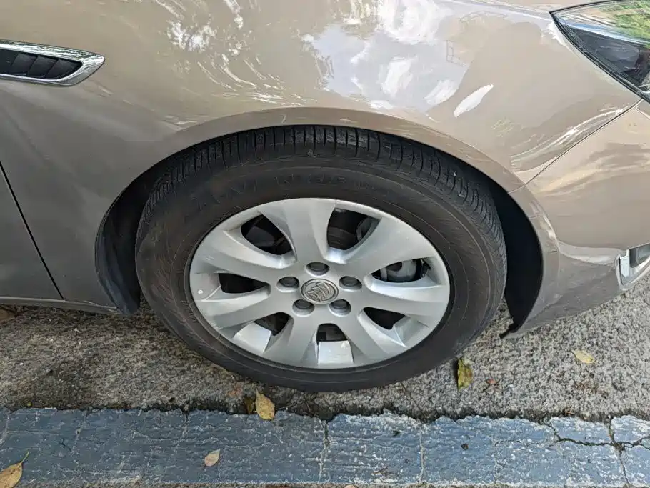 Buick Regal — миниатюра 6