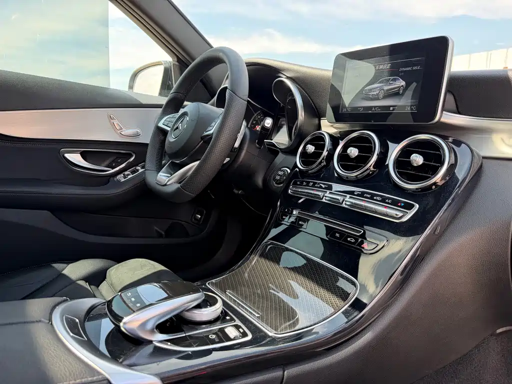 Mercedes-Benz C-Class — миниатюра 24
