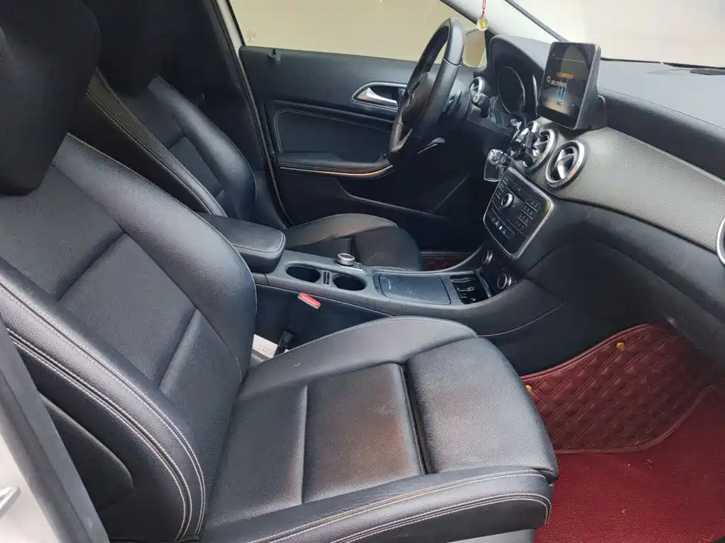 Mercedes-Benz GLA — миниатюра 9