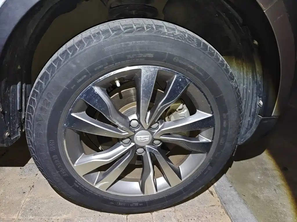 Geely Boyue — миниатюра 24