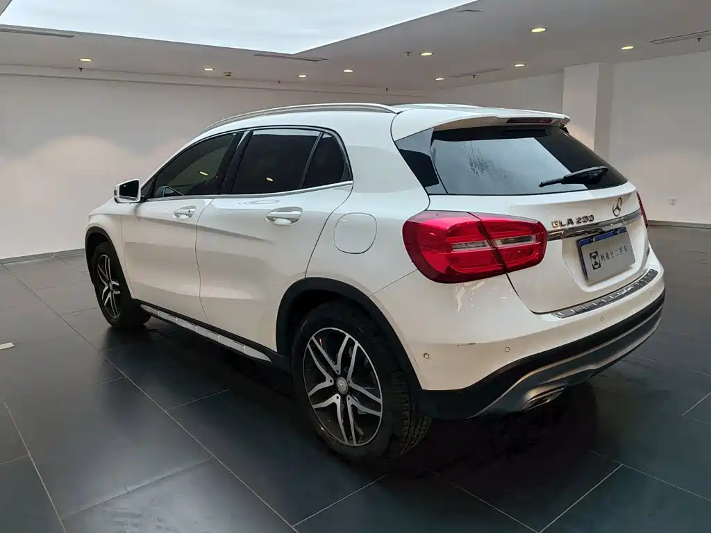 Mercedes-Benz GLA — миниатюра 3