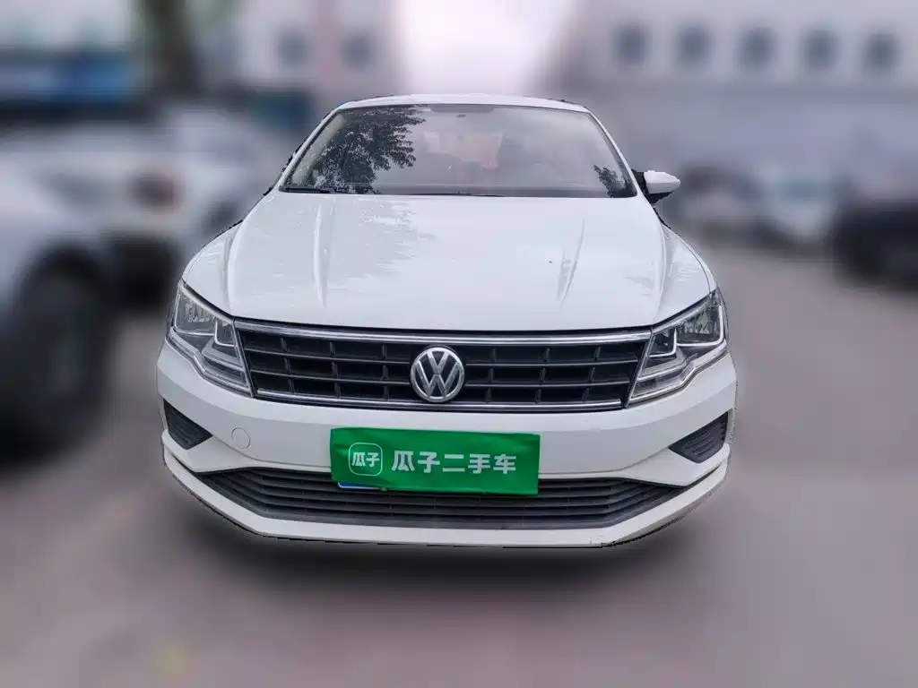 Volkswagen Jetta — миниатюра 2