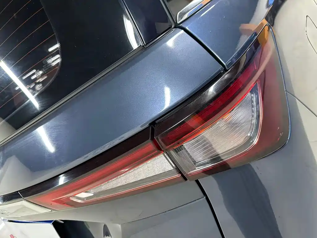 Wuling Jiachen — миниатюра 14