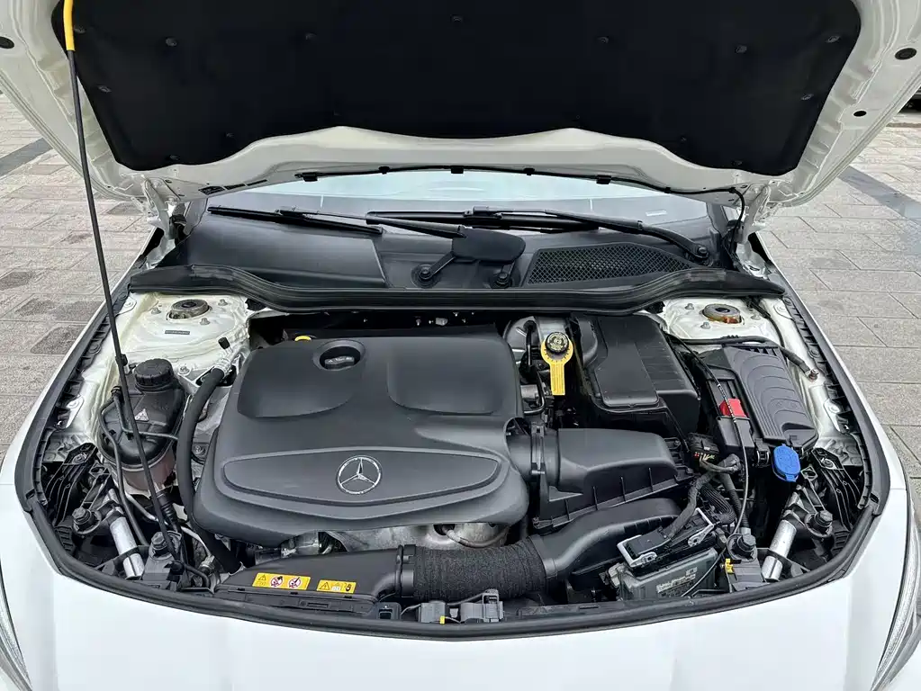Mercedes-Benz CLA (Import) — миниатюра 25