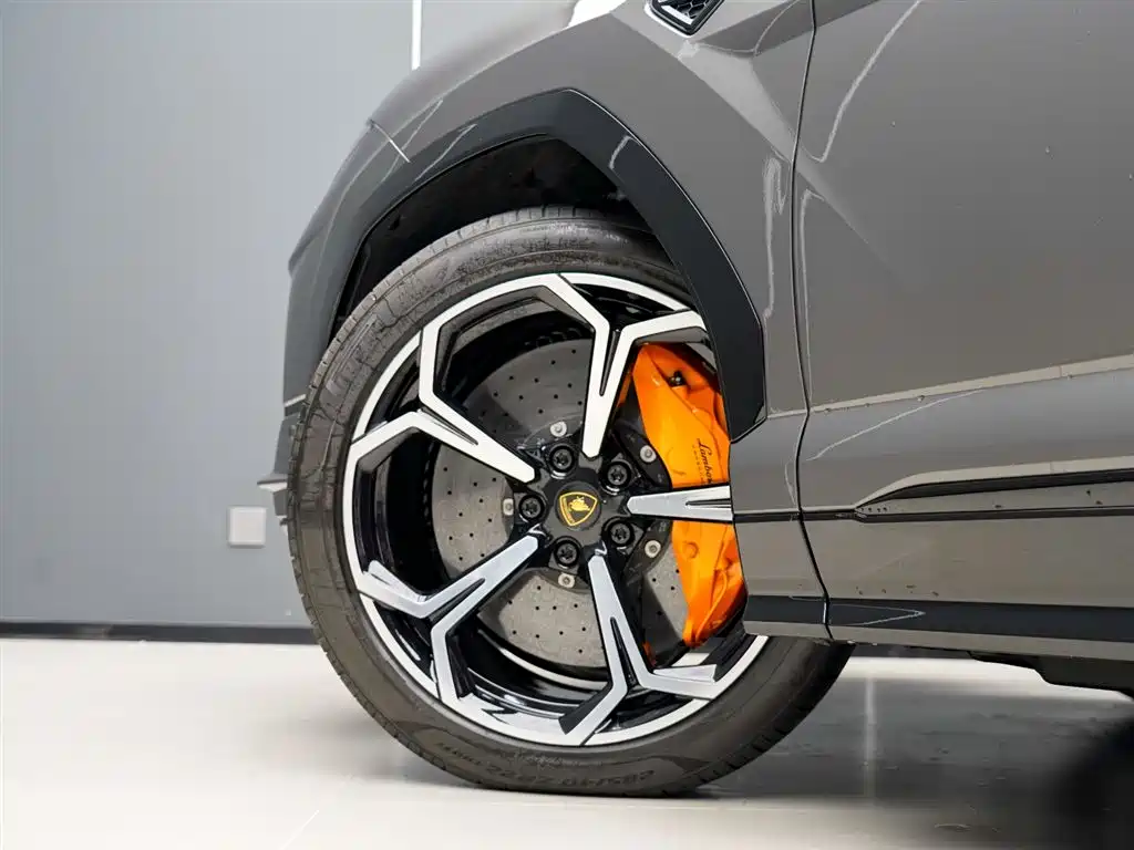 Lamborghini Urus 2023 4.0T V8 S