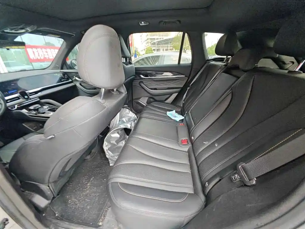 Geely Xingyue L — миниатюра 6