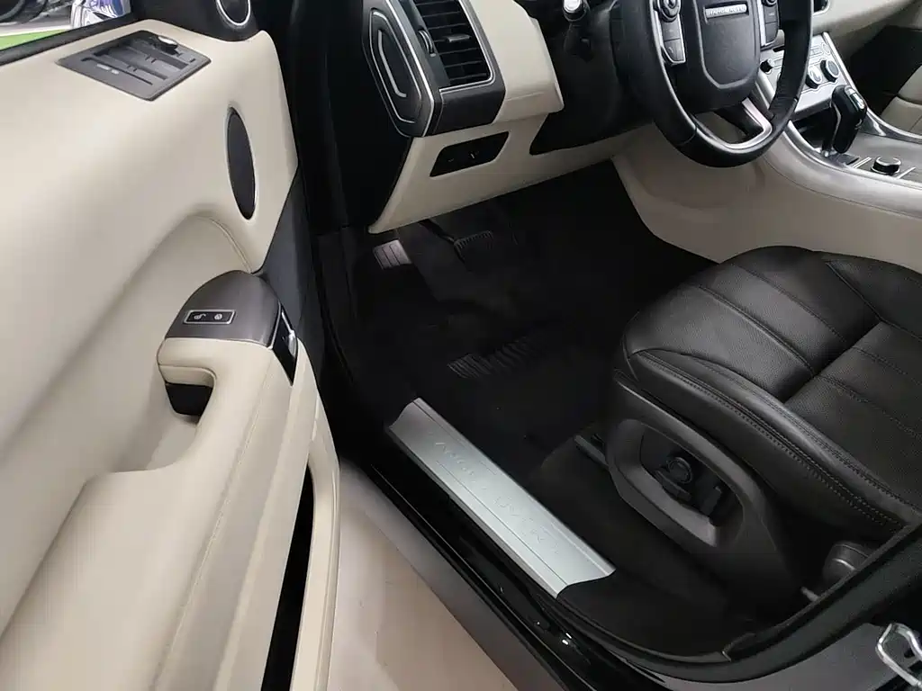 Land Rover Sport — миниатюра 3