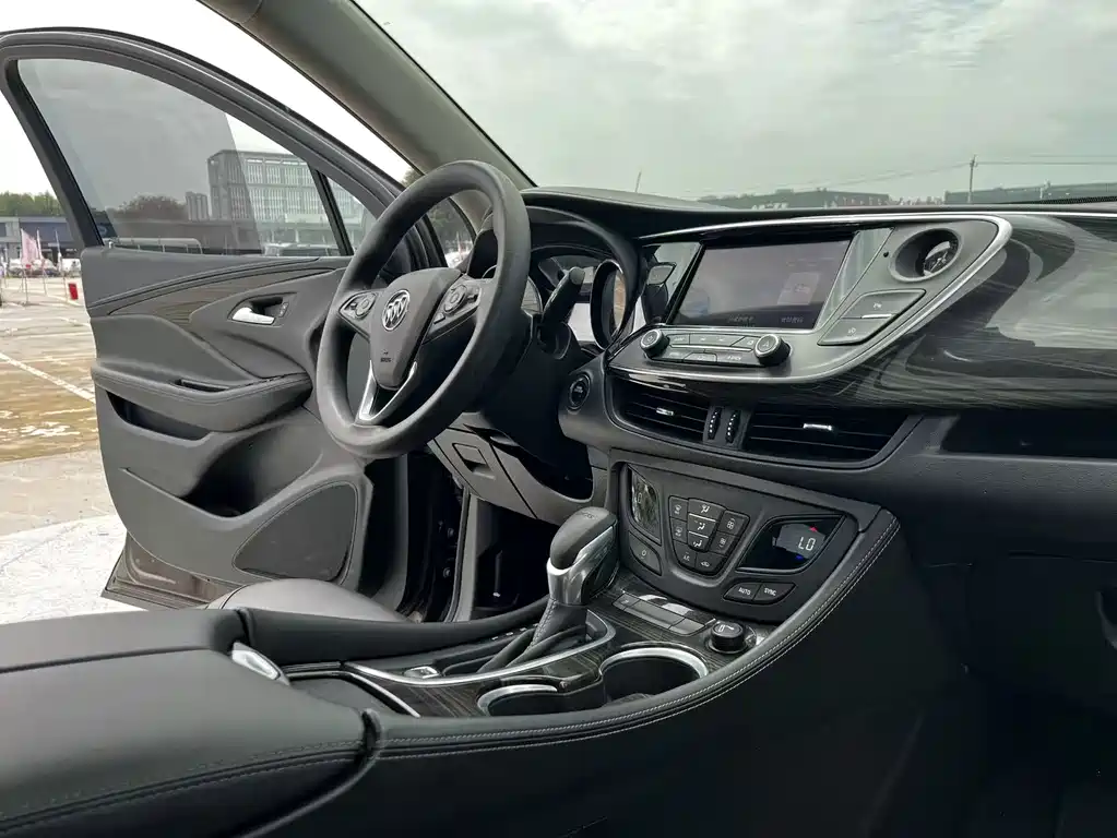 Buick Envision Plus — миниатюра 25
