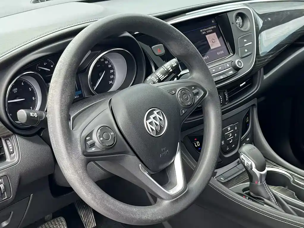 Buick Envision Plus — миниатюра 13