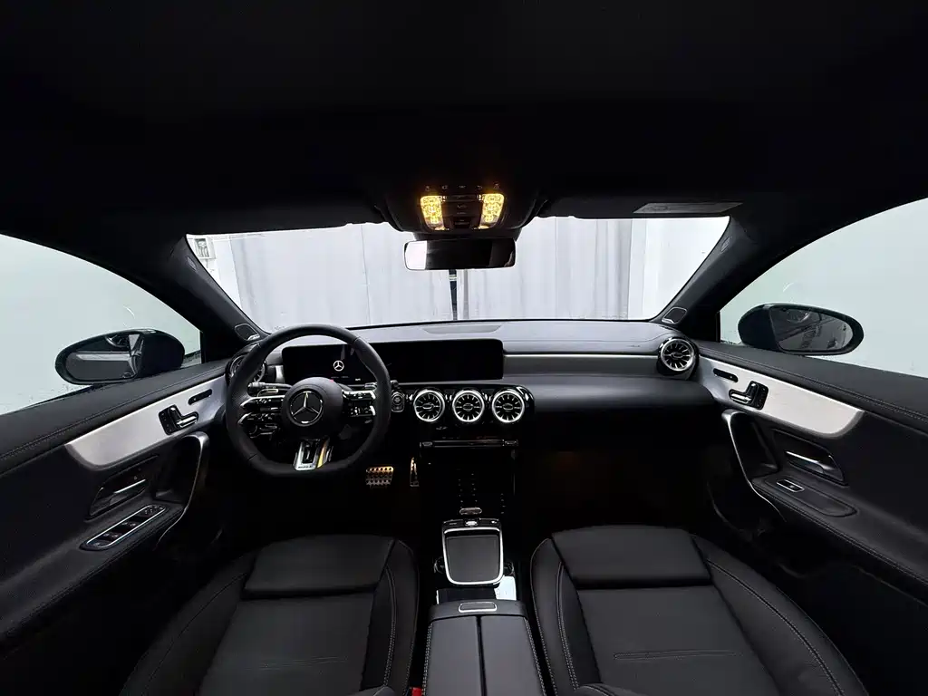Mercedes-Benz A-Class AMG (Import) — миниатюра 10