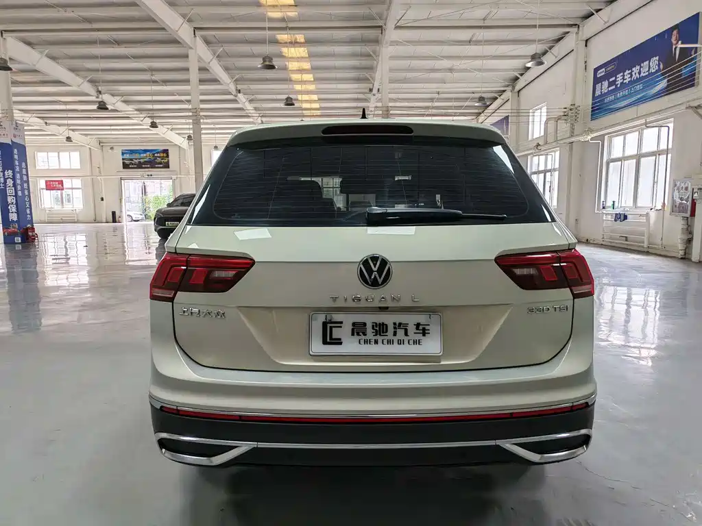 Volkswagen Tiguan L — миниатюра 5
