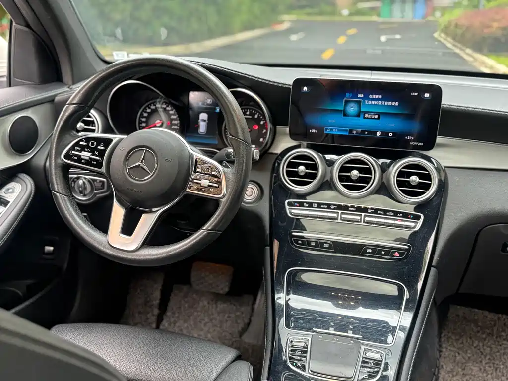 Mercedes-Benz GLC — миниатюра 5