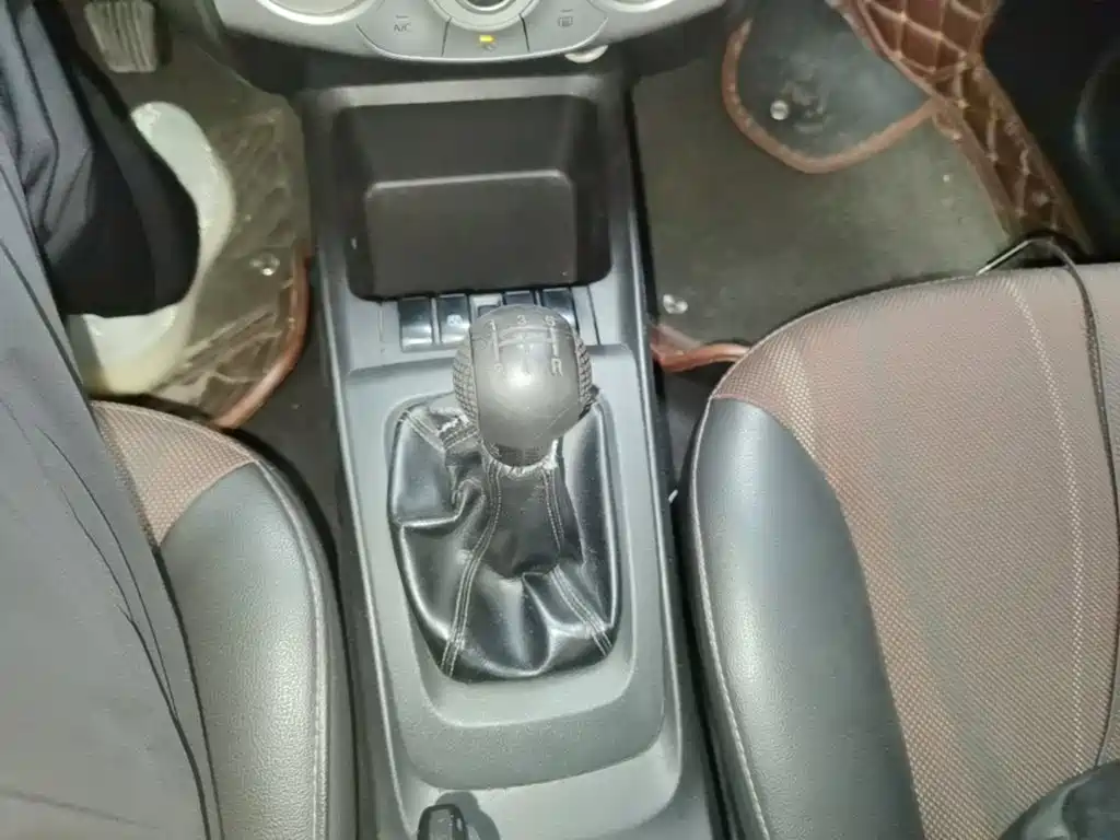 Chevrolet Sail — миниатюра 14