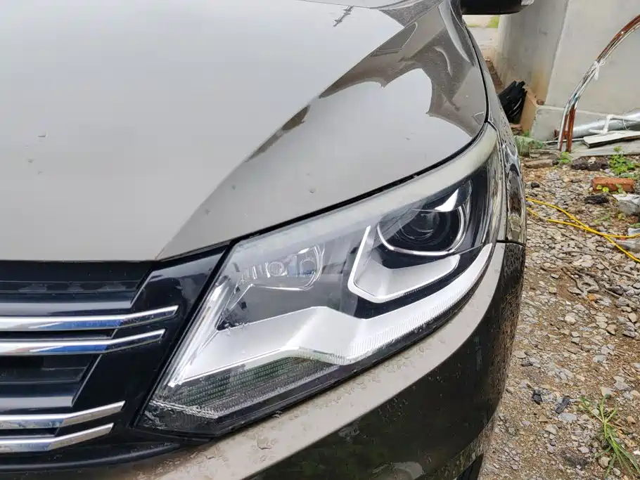 Volkswagen Tiguan — миниатюра 5