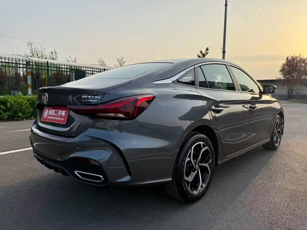 MG MG5 — миниатюра 6