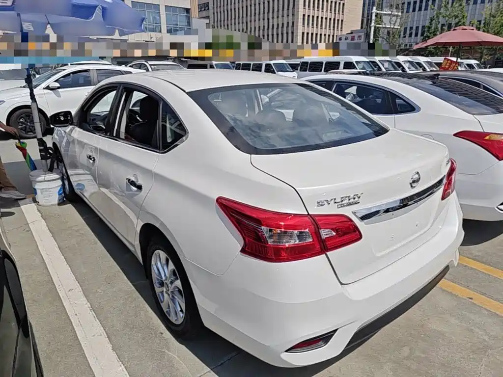 Nissan Sylphy — миниатюра 5